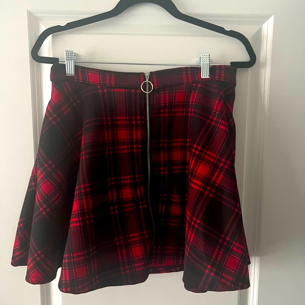 Hot Topic plaid mini skirt